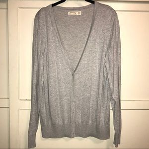 Gray long-sleeve cardigan